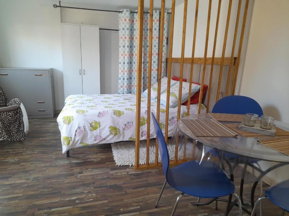 Apartament Studio Lena Lézignan-Corbières Zewnętrze zdjęcie
